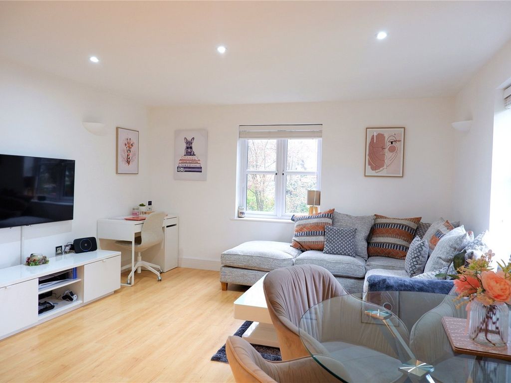 2 bed flat to rent in Shinfield Road, Reading, Berkshire RG2 Zoopla