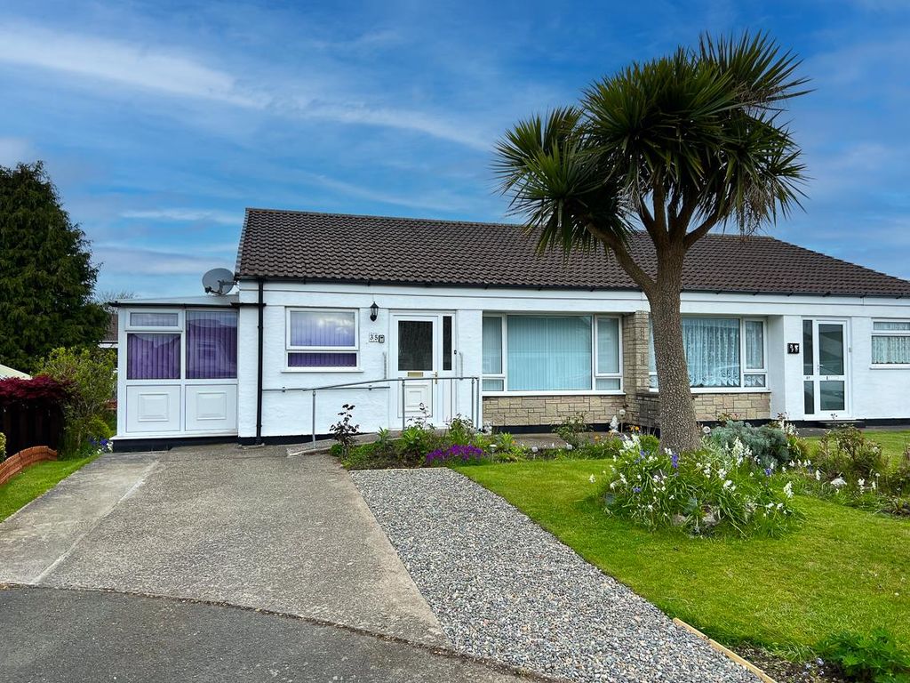 2 bed semidetached bungalow for sale in Bowness Close, Onchan, Isle Of