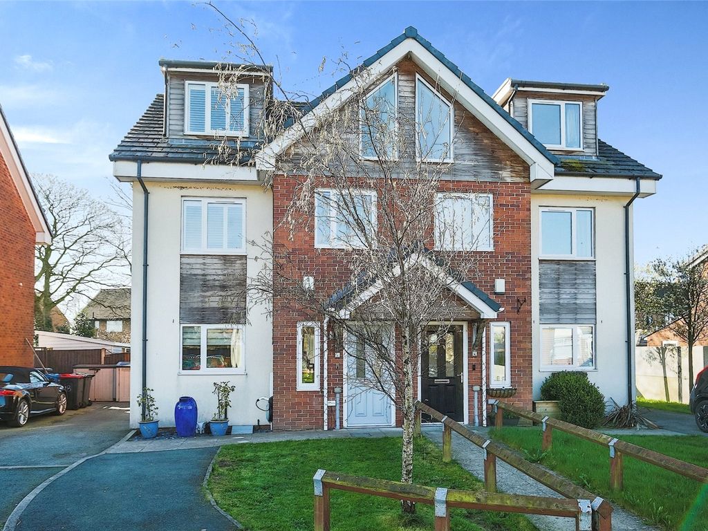 3 bed semidetached house for sale in Wentworth Avenue, Inskip, Preston