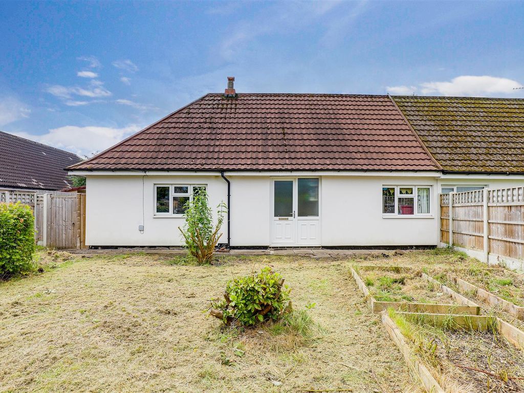 3 bed semidetached bungalow for sale in Toston Drive, Wollaton