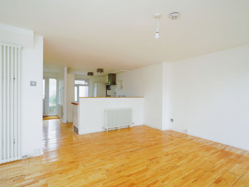 5 bed terraced house for sale in Harefields, Oxford OX2 Zoopla