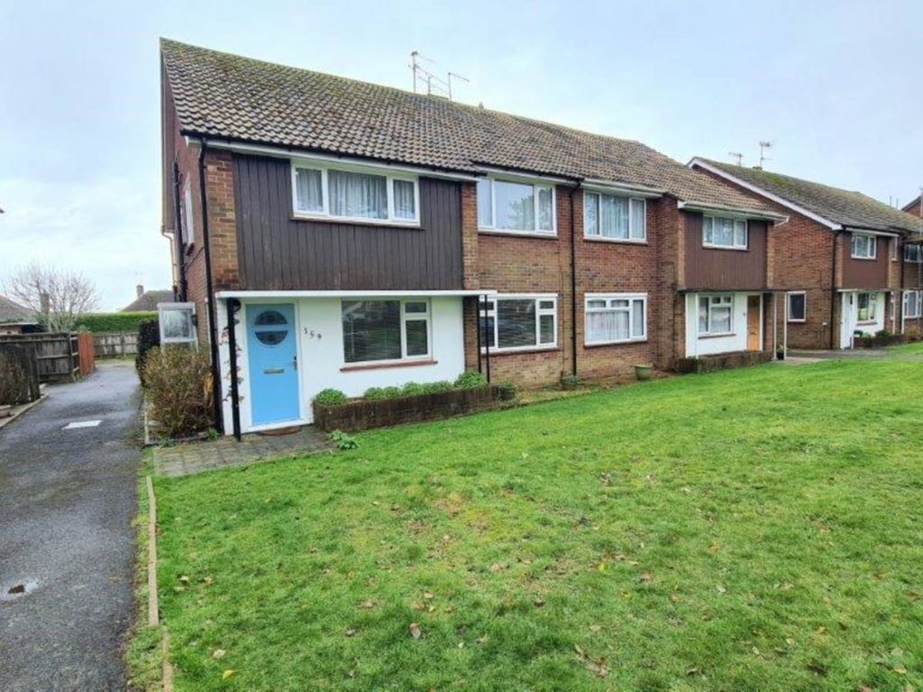 2 bed flat to rent in Goring Road, GoringBySea BN12, £1,350 pcm Zoopla
