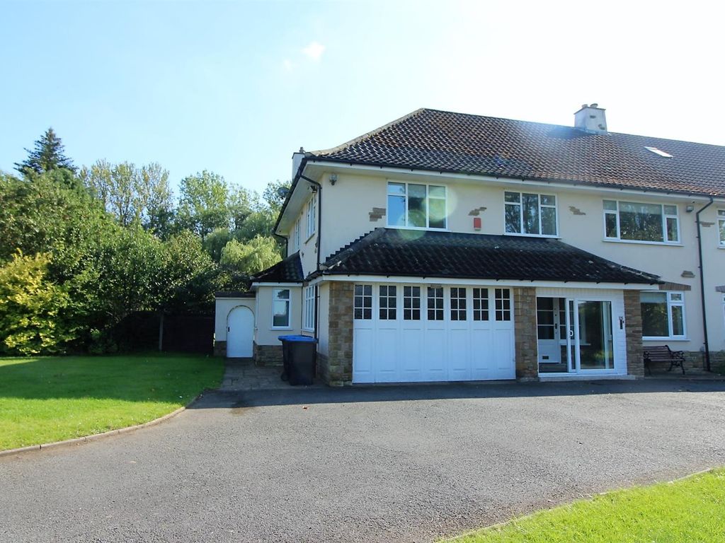 4 bed semidetached house to rent in Low Lane, Acklam, Middlesbrough