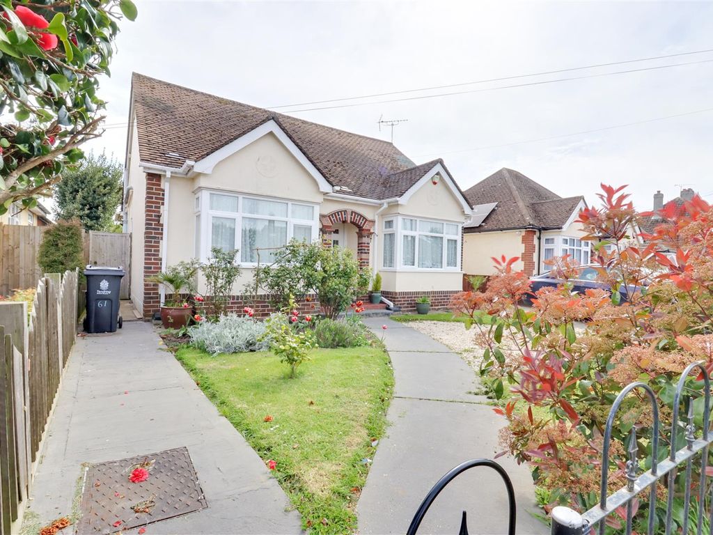 3 bed detached bungalow for sale in Douglas Road, ClactonOnSea CO15