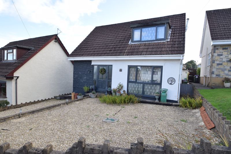 4 bed detached house for sale in St. Augustine Road, Griffithstown, Pontypool NP4, £375,000 Zoopla