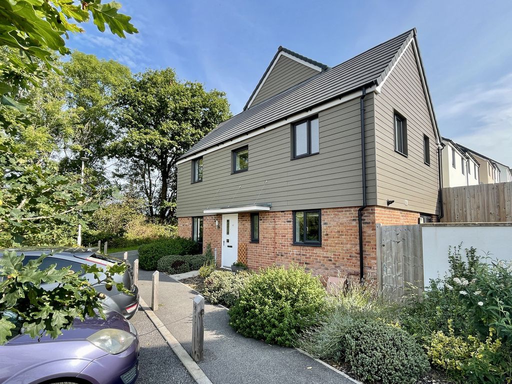 Ivy Drive Tamerton Foliot Plymouth PL6  