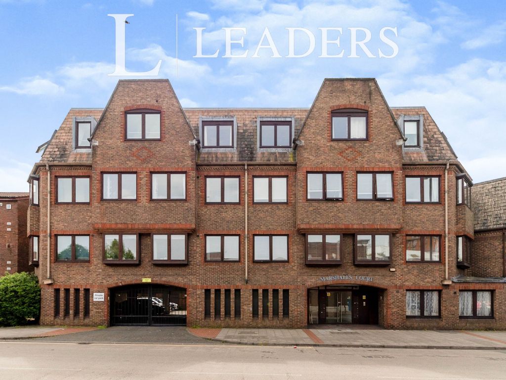 2 bed flat to rent in Marshalls Road, Sutton SM1 Zoopla