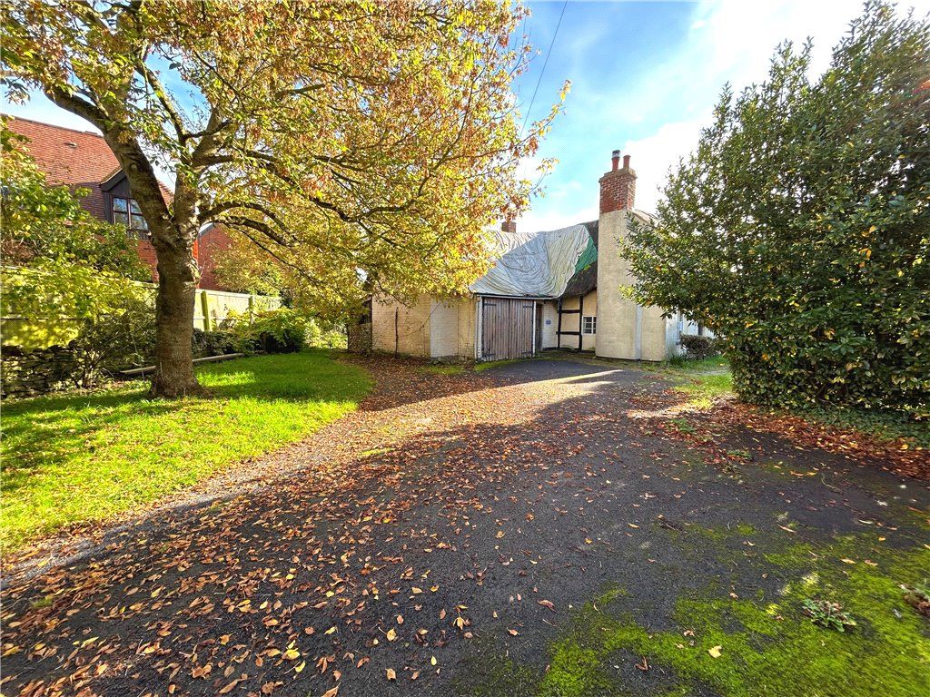 2 bed detached house for sale in Tewkesbury Road, Eckington, Pershore