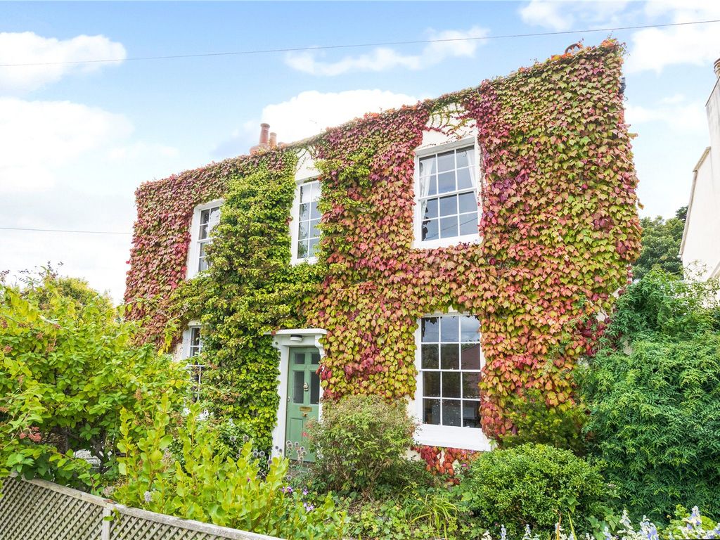 4 bed detached house for sale in Nore Road, Portishead, North Somerset