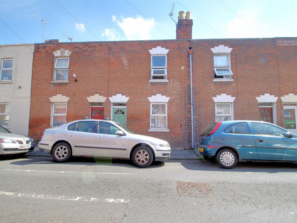 2 bed terraced house for sale in Hopewell Street, Tredworth, Gloucester