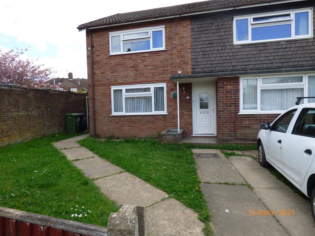 2 bed shared to rent in Stuart Close, Gorleston, Great Yarmouth NR31 Zoopla