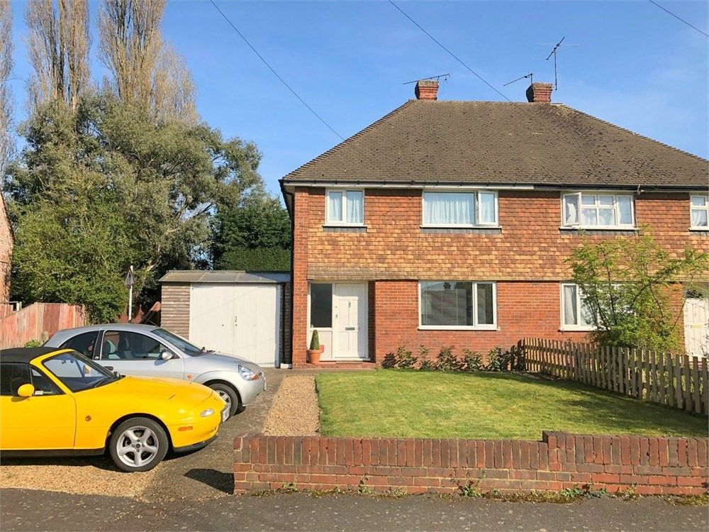 3 bed semidetached house for sale in Gibraltar Crescent, Epsom KT19, £