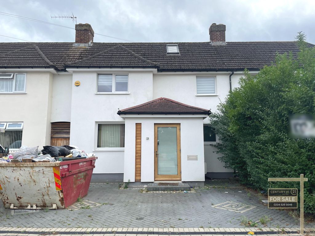 3 bed terraced house for sale in Manaton Crescent, Southall UB1, £