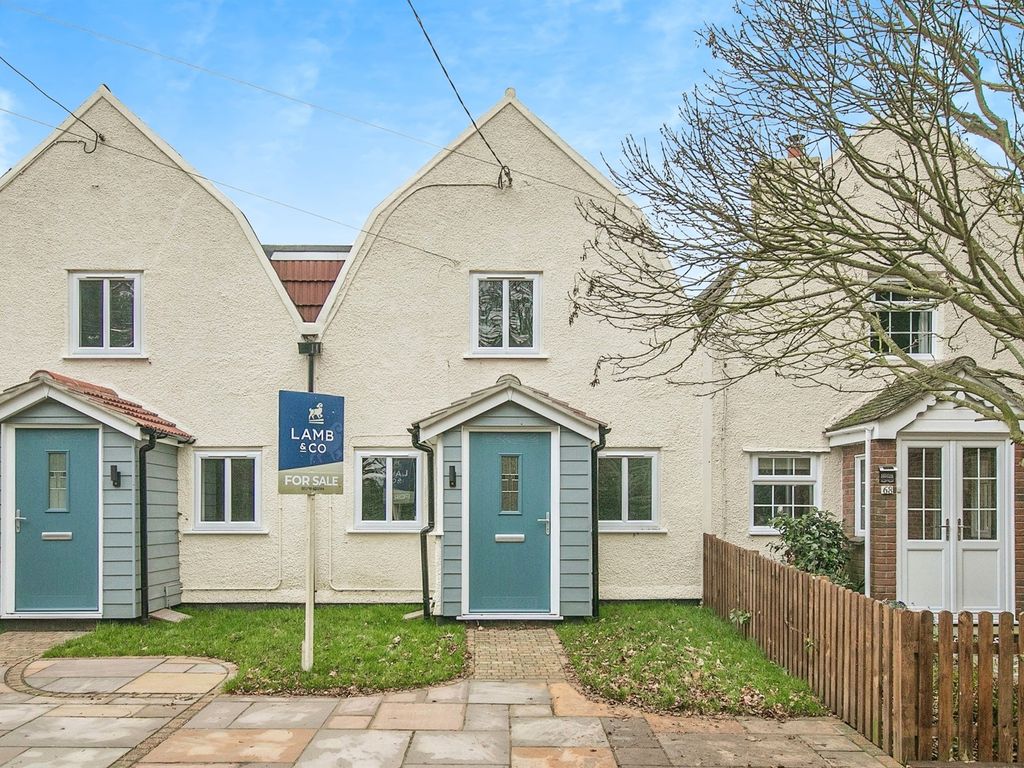 3 bed terraced house for sale in Rectory Road, Little Oakley, Harwich