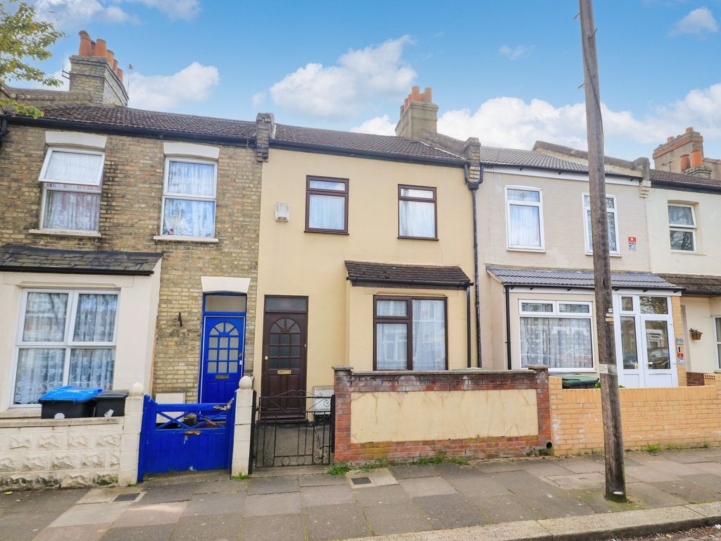 2 bed terraced house for sale in St. Stephens Road, Enfield EN3 Zoopla