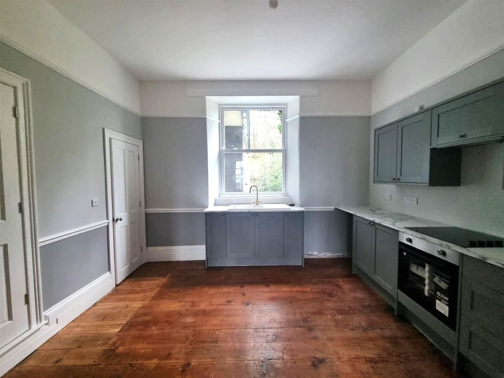 1 bed flat to rent in St. Road, Truro TR1, £900 pcm Zoopla
