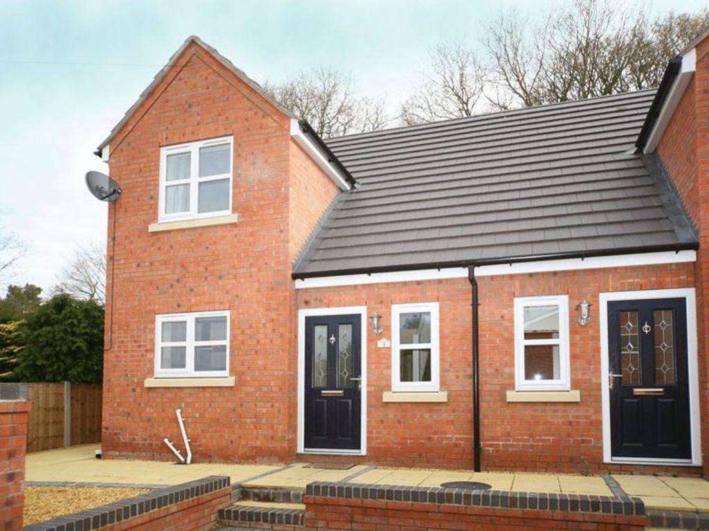 2 bed semidetached house to rent in Eccleshall Road, Loggerheads TF9