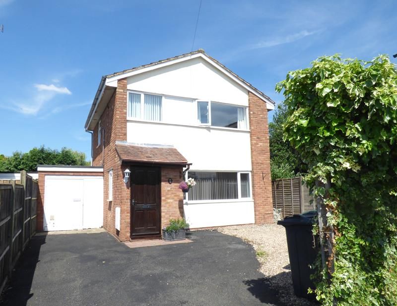 3 bed detached house for sale in Riverside Close, Upton Upon Severn