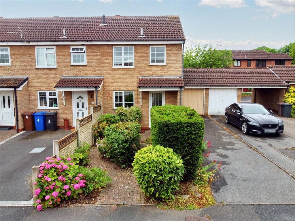 2 bed property for sale in Blenheim Court, Sandiacre, Nottingham NG10, £185,000 Zoopla