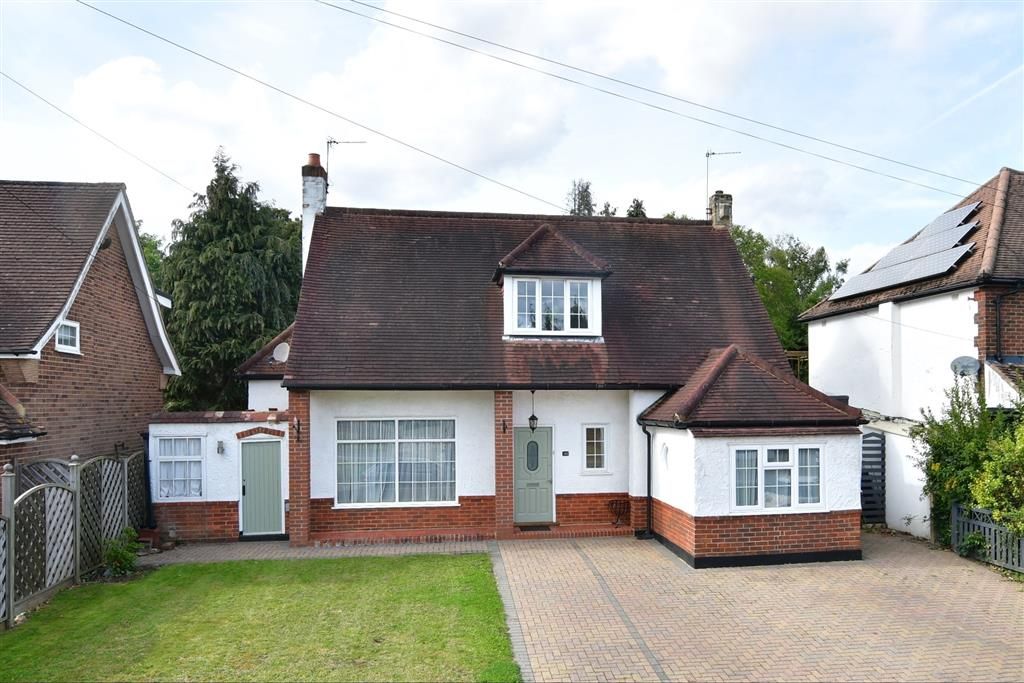 5 bed detached house for sale in Reigate Road, Ewell, Surrey KT17, £