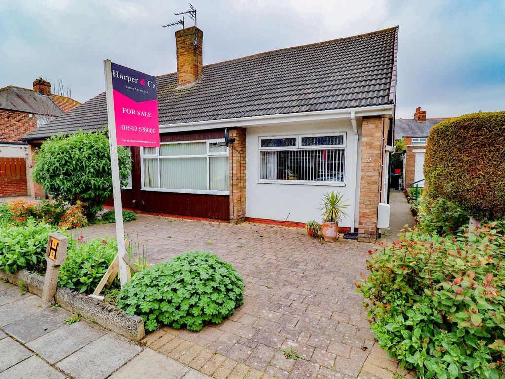 2 bed semidetached bungalow for sale in Dorset Close, Linthorpe