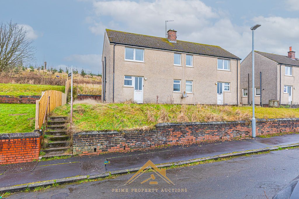 3 bed semidetached bungalow for sale in 64 Hareshaw Crescent, Muirkirk