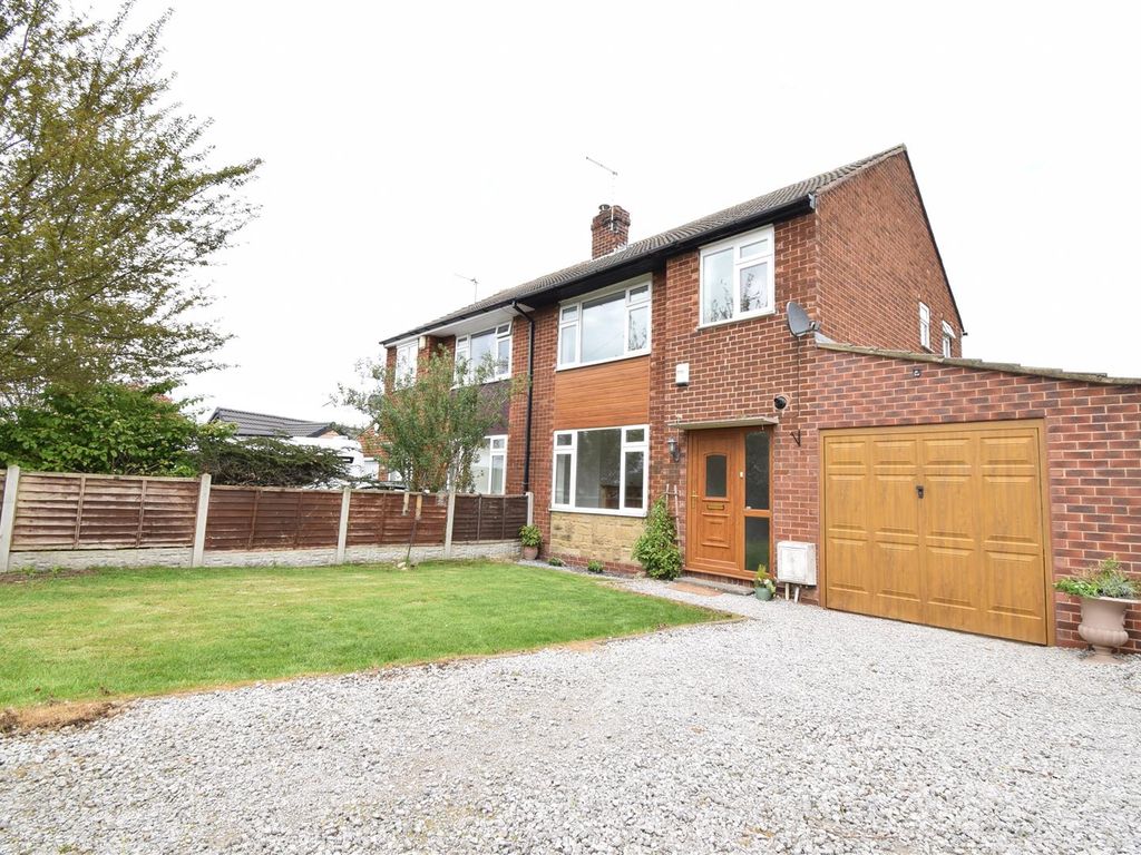 3 bed semidetached house to rent in Bridle Lane, Netherton, Wakefield