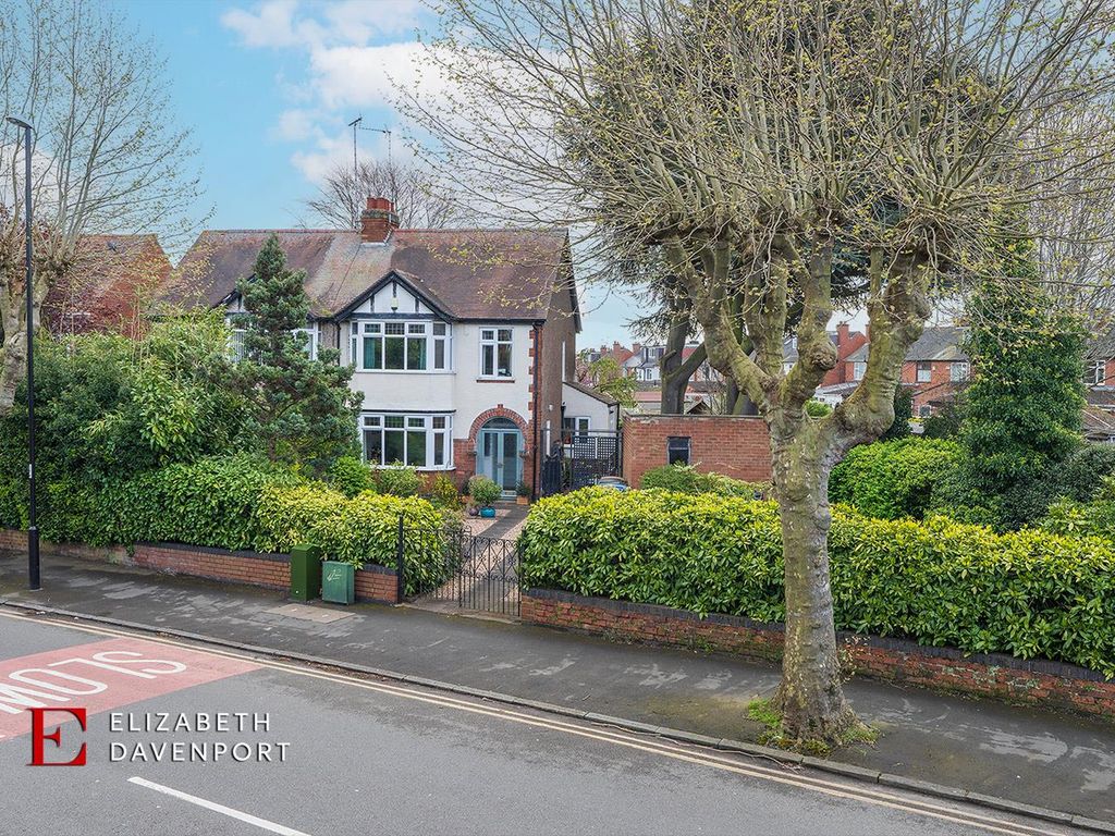 3 bed semidetached house for sale in Burns Road, Coventry CV2, £