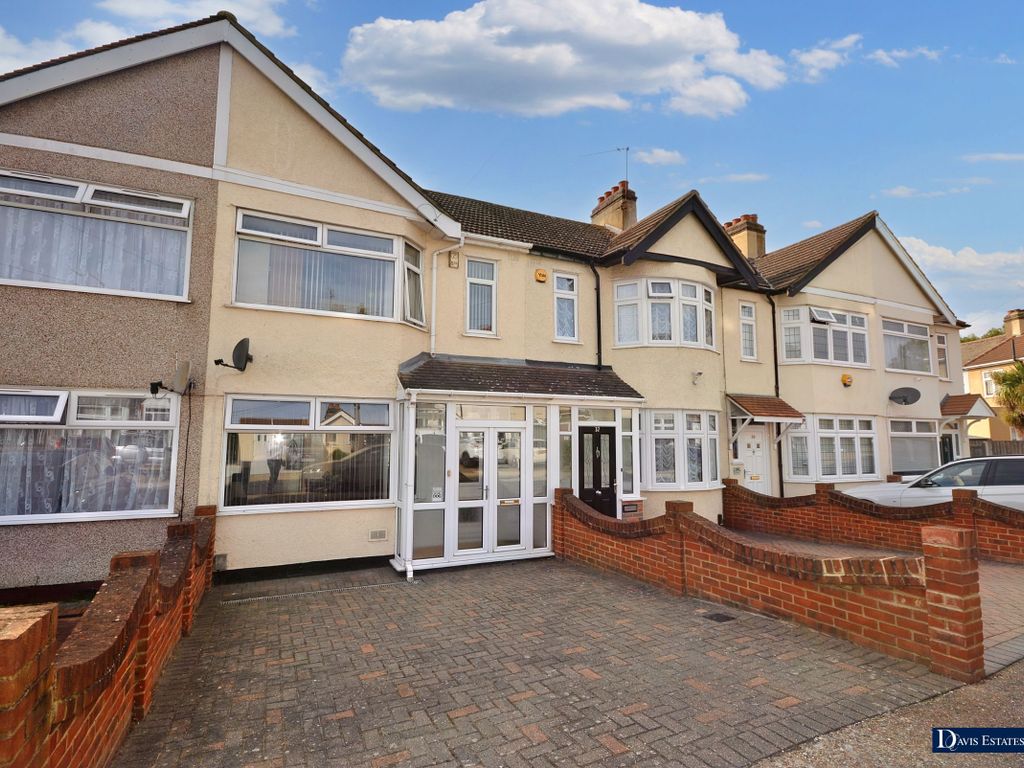 3 bed terraced house for sale in Waverley Road, Rainham RM13, £385,000 Zoopla