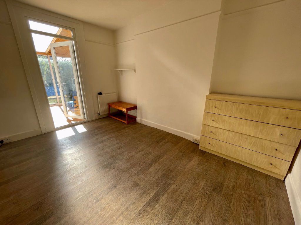 Studio to rent in Strouden Road, Winton, Bournemouth BH9 Zoopla