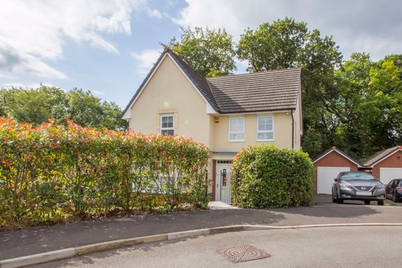 4 bed detached house for sale in Chapel Walk, Penygarn, Pontypool NP4
