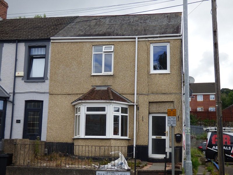 3 bed semidetached house to rent in Pant Yr Heol, Neath, Neath Port Talbot. SA11 Zoopla