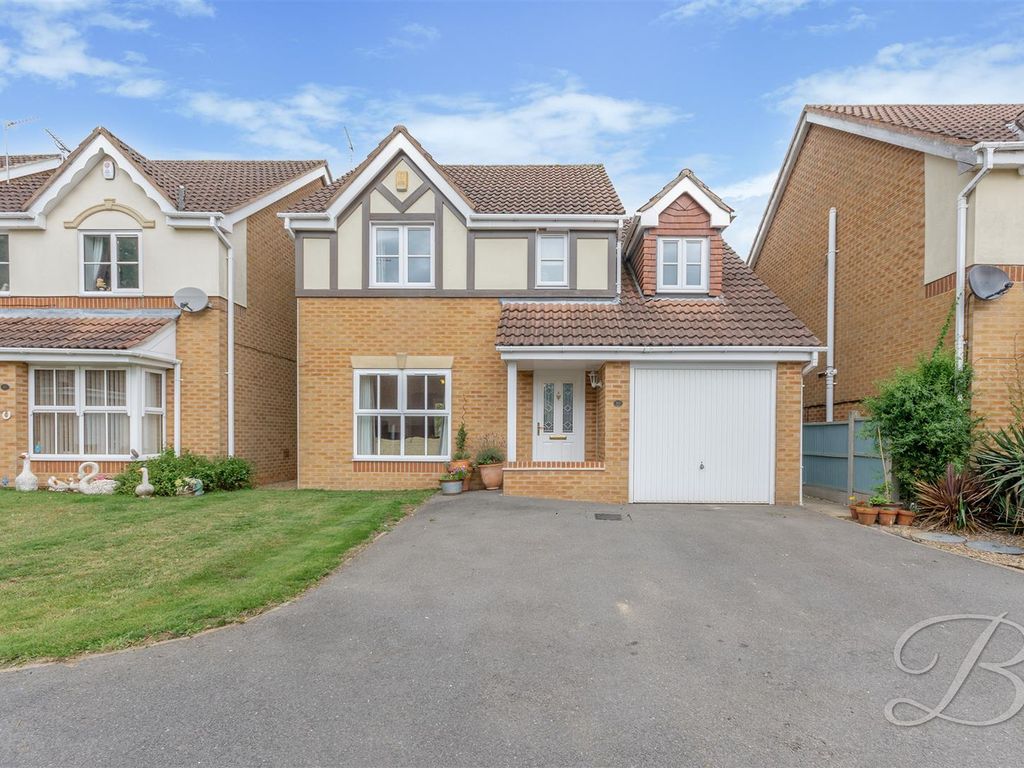 4 bed detached house for sale in Lynton Drive, SuttonInAshfield NG17, £260,000 Zoopla
