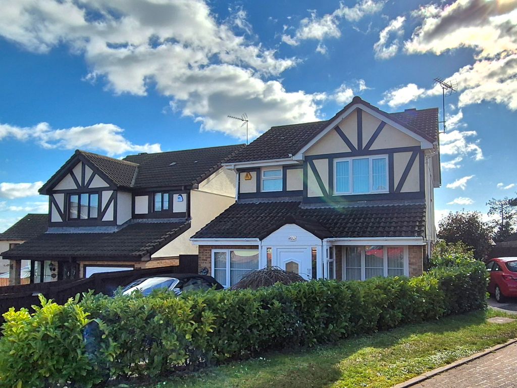 4 bed detached house for sale in Mulberry Close, Paignton TQ3, £350,000