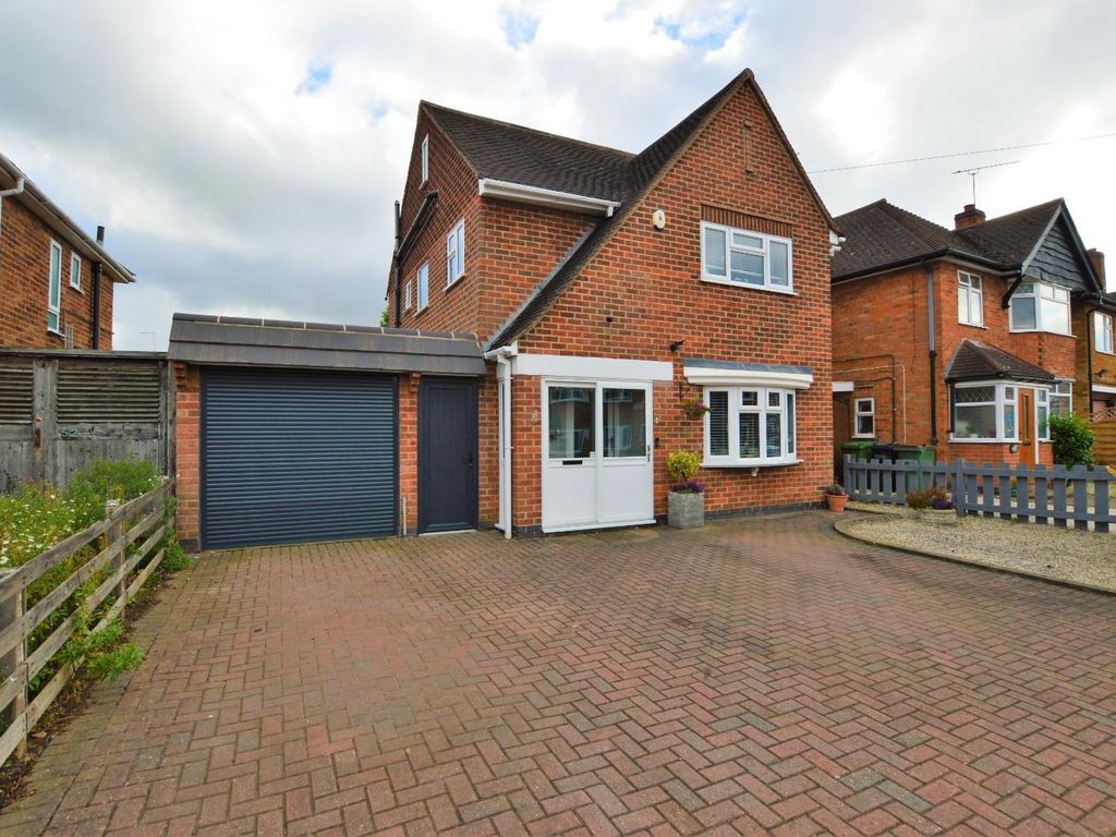 5 bed detached house for sale in Carlton Drive, Wigston LE18 Zoopla