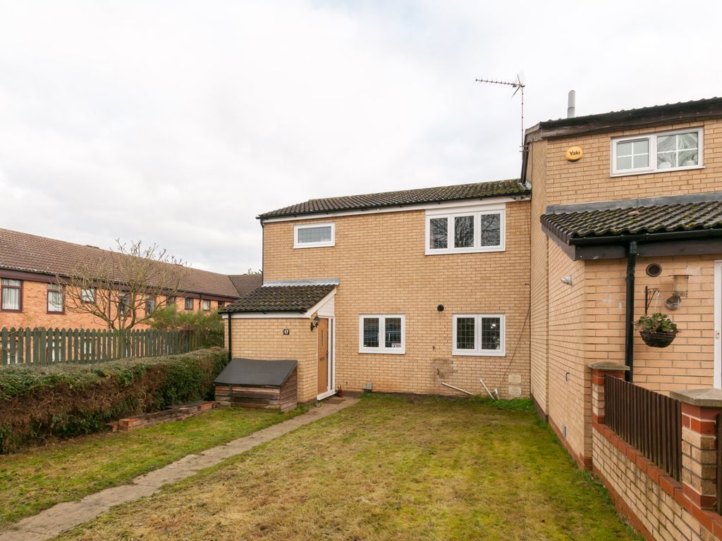 3 bed end terrace house for sale in Braemar Close, Stevenage SG2, £390,000 Zoopla