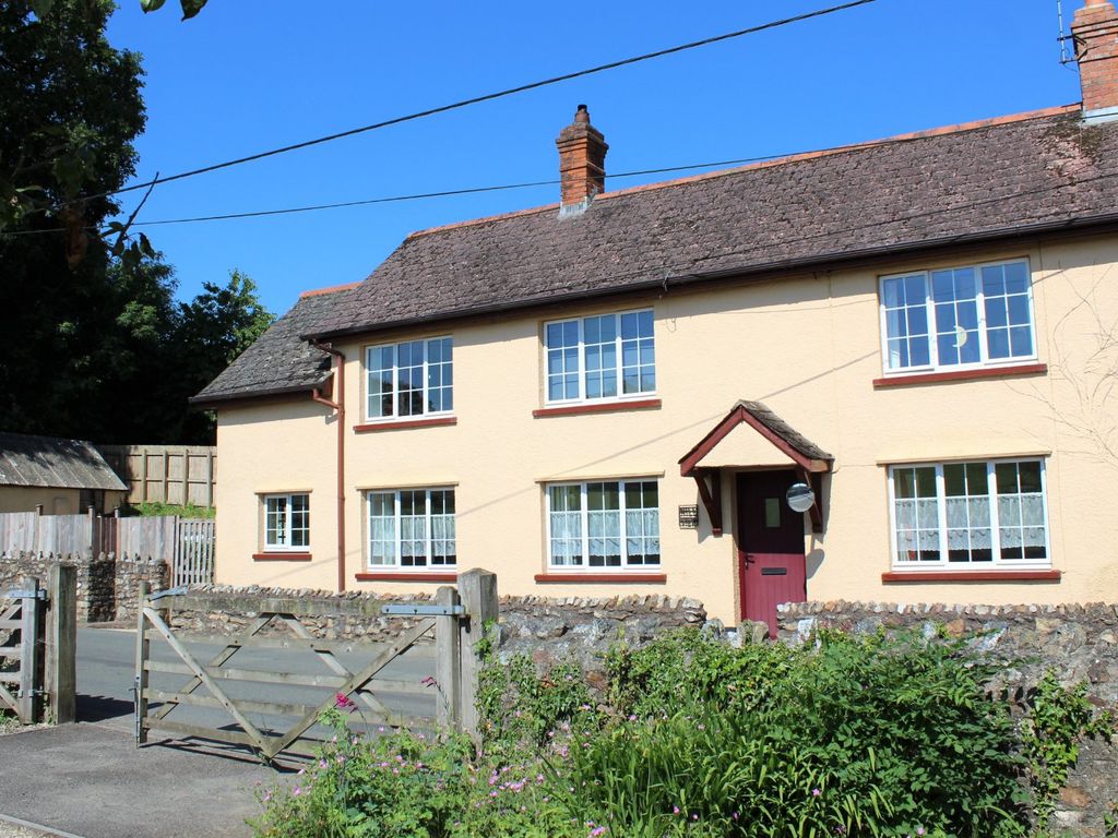 3 bed detached house for sale in Hemyock, Cullompton, Devon EX15 Zoopla
