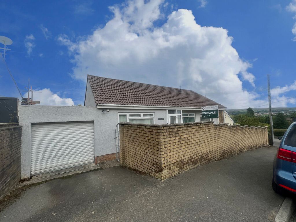 3 bed detached bungalow for sale in Fair View Estate, Merthyr Tydfil