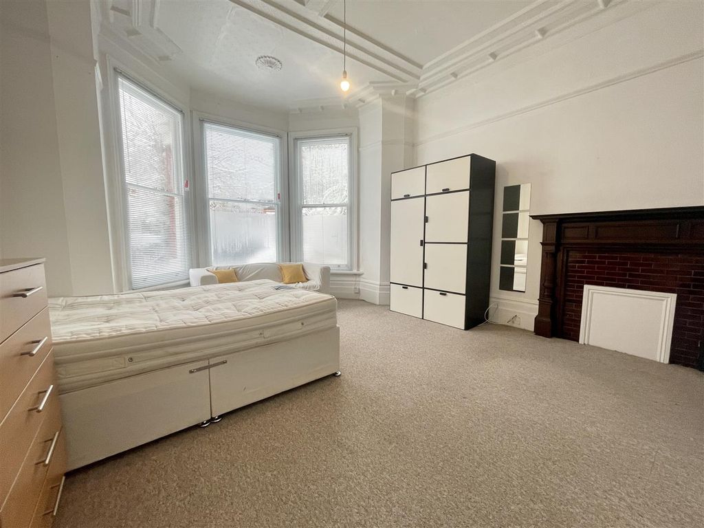 Studio to rent in Avenue Road, Highgate, London N6 Zoopla