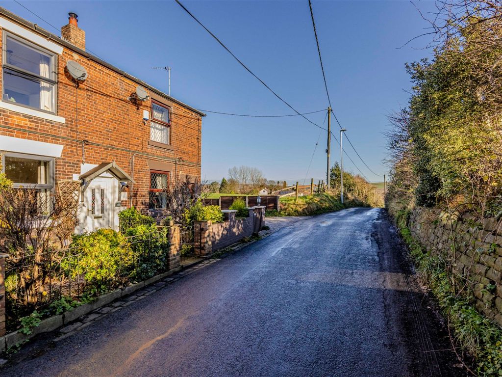 2 bed cottage for sale in Alt Lane, Park Bridge, AshtonUnderLyne OL5