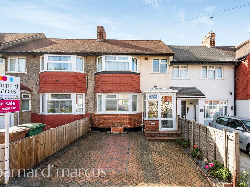 3 bed terraced house for sale in Browning Avenue, Worcester Park KT4, £