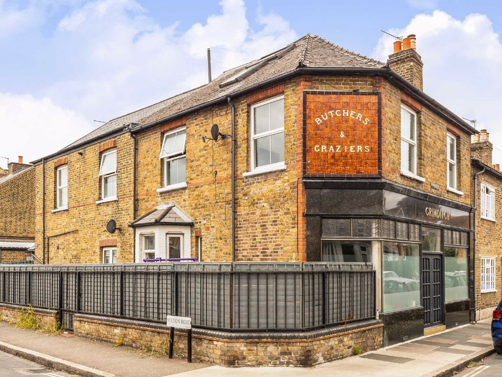 3 bed for sale in Priory Road, Hampton TW12 Zoopla