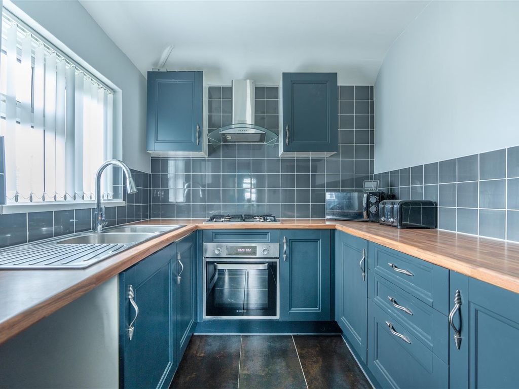 1 bed flat for sale in Arthurswood Road, Bristol BS13, £