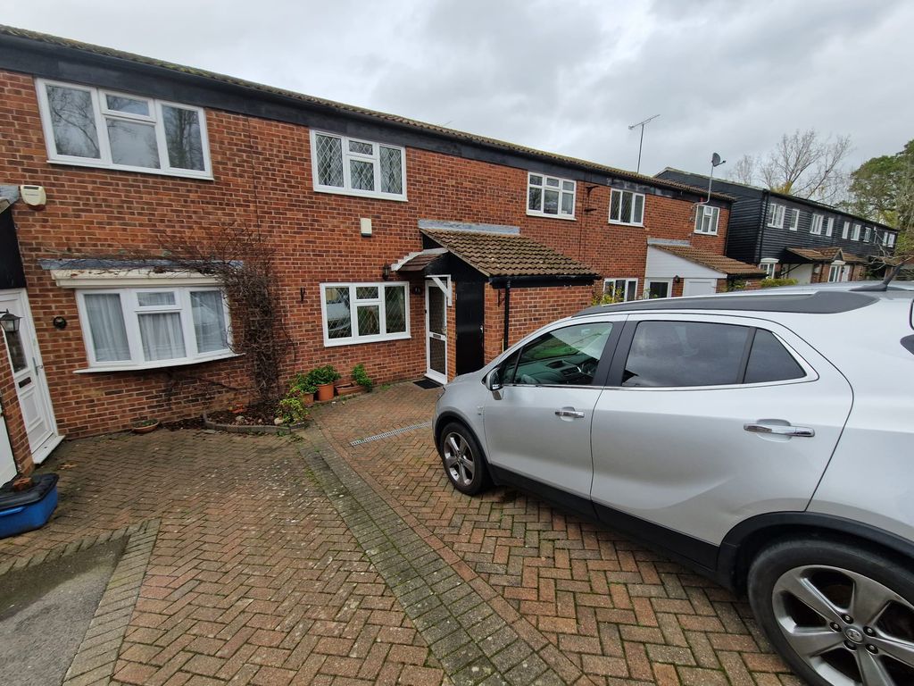 Wilcox Close, Borehamwood WD6  