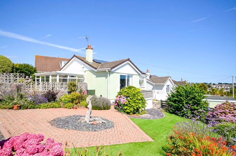 3 bed detached bungalow for sale in Lichfield Close, Brixham TQ5 Zoopla
