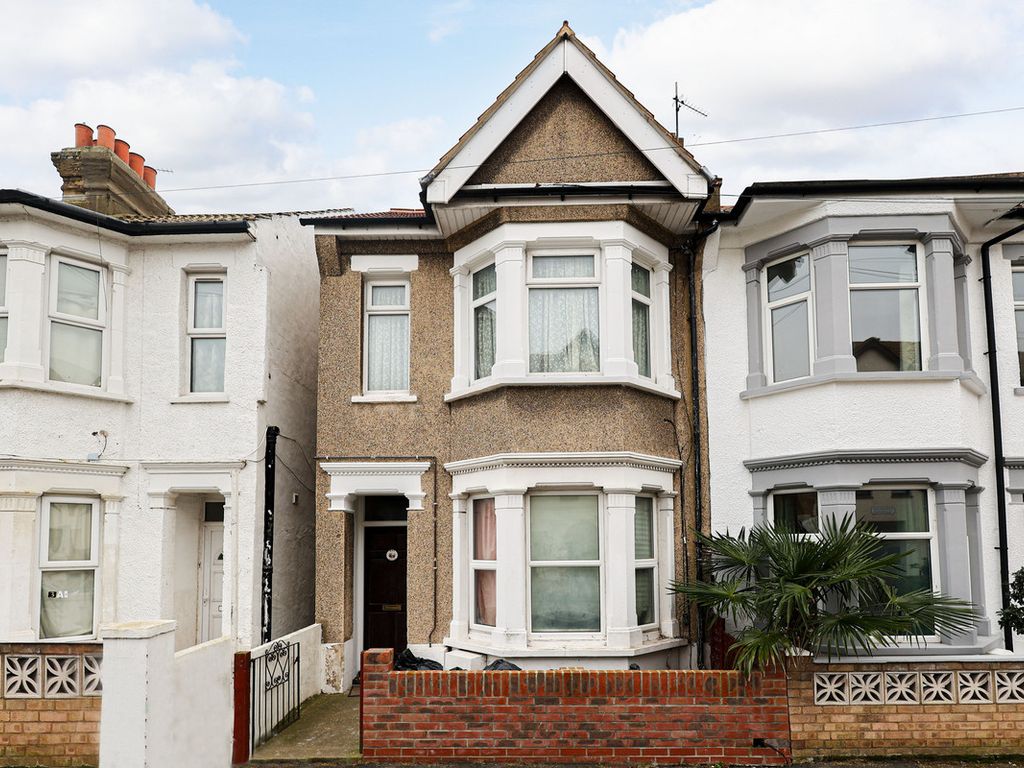 1 bed flat for sale in Beresford Road, SouthendOnSea SS1 Zoopla