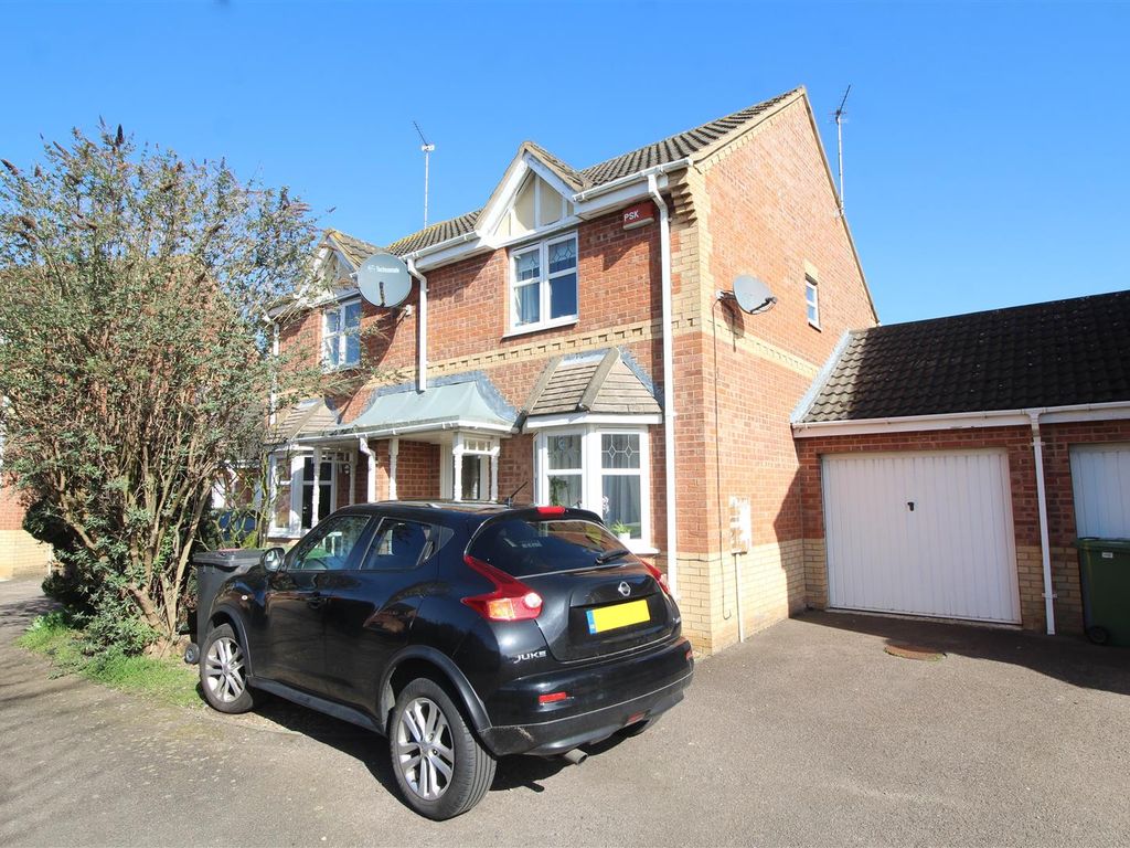 2 bed semidetached house for sale in Meadenvale, Parnwell