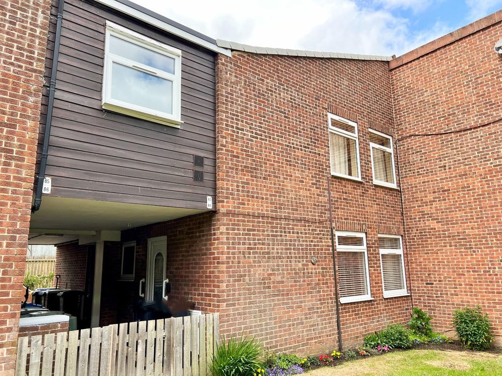 2 bed flat for sale in Phoenix Park, Hemlington, Middlesbrough TS8 Zoopla
