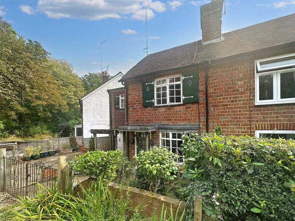 3 bed end terrace house for sale in Horsham Road, Holmwood, Dorking