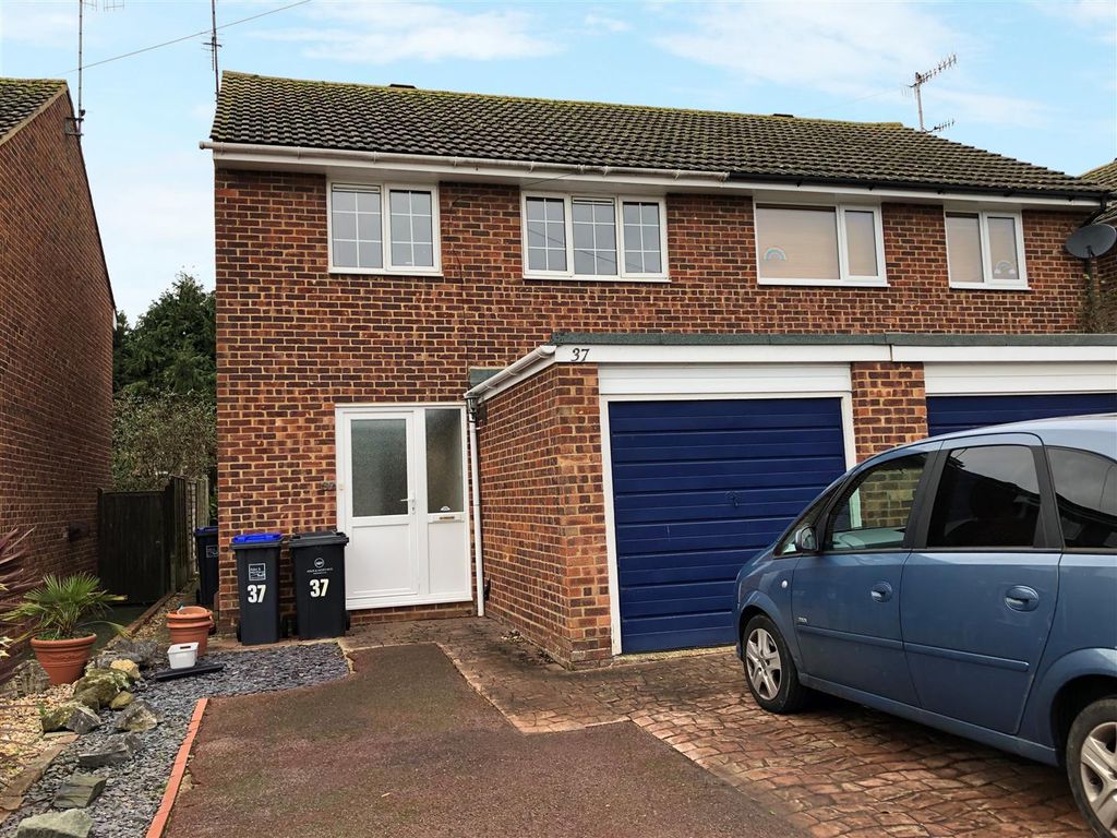 3 bed property to rent in Wear Road, Worthing BN13 Zoopla